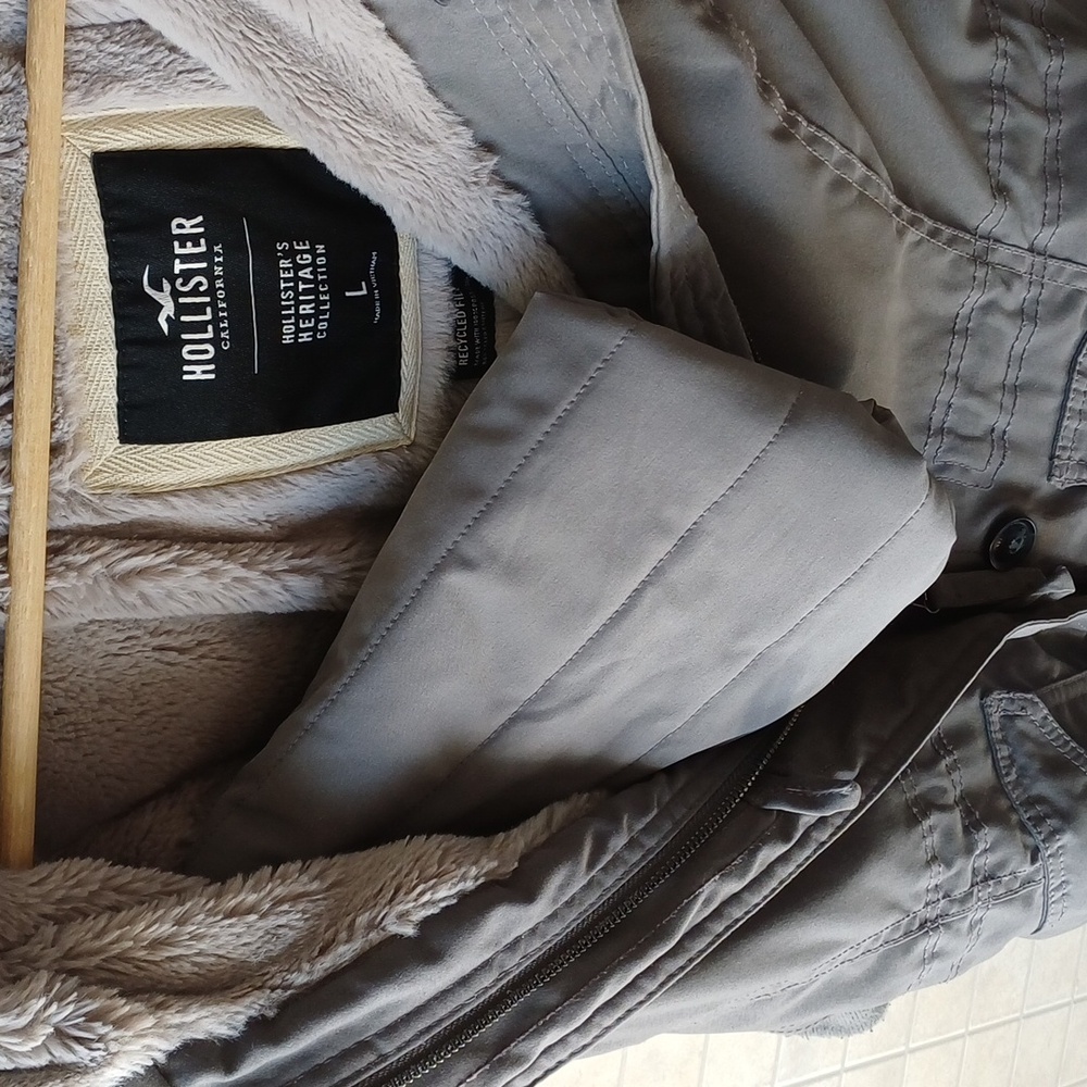 Hollister 3/4 Length Winter Jacket - Picture 6 of 6
